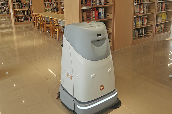 別讓地面濕滑 “拖垮” 酒店，坦力洗地機(jī)器人來 “救場”