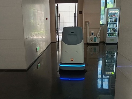 坦力無(wú)人掃地機(jī)器人：無(wú)塵車(chē)間的清潔衛(wèi)士