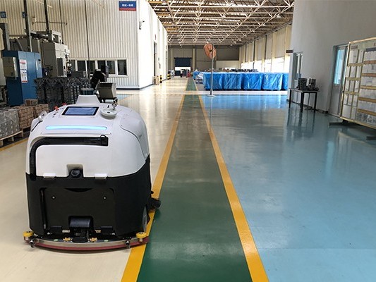 坦力工廠掃地機(jī)器人：價(jià)格 “高冷”，省錢超 “暖”！
