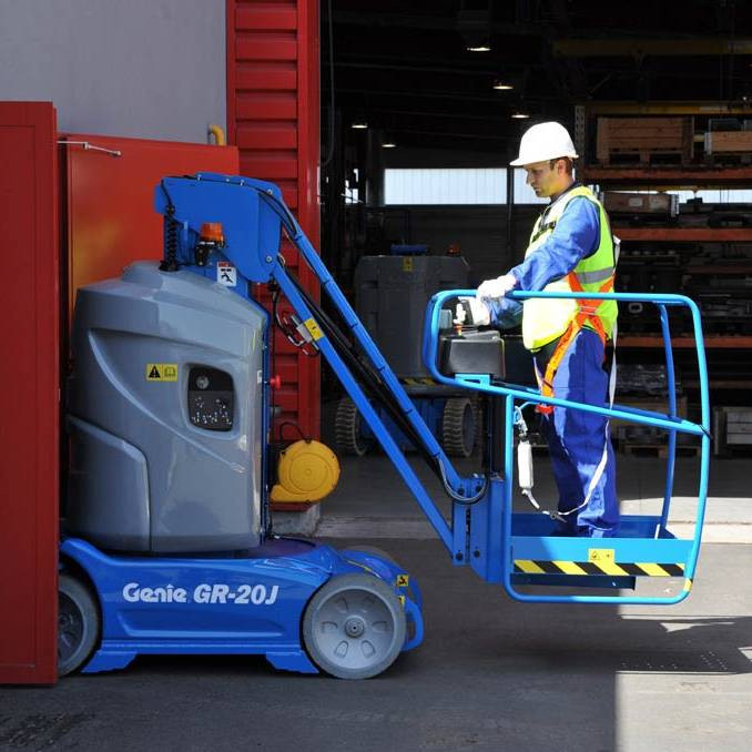 桅桿式高空作業(yè)平臺(tái)GR-20J 桅桿式高空作業(yè)平臺(tái)gr-20j-13