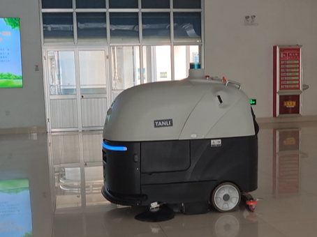 坦力智能清潔機器人_降低保潔管理成本_全場景智能清潔解決方案