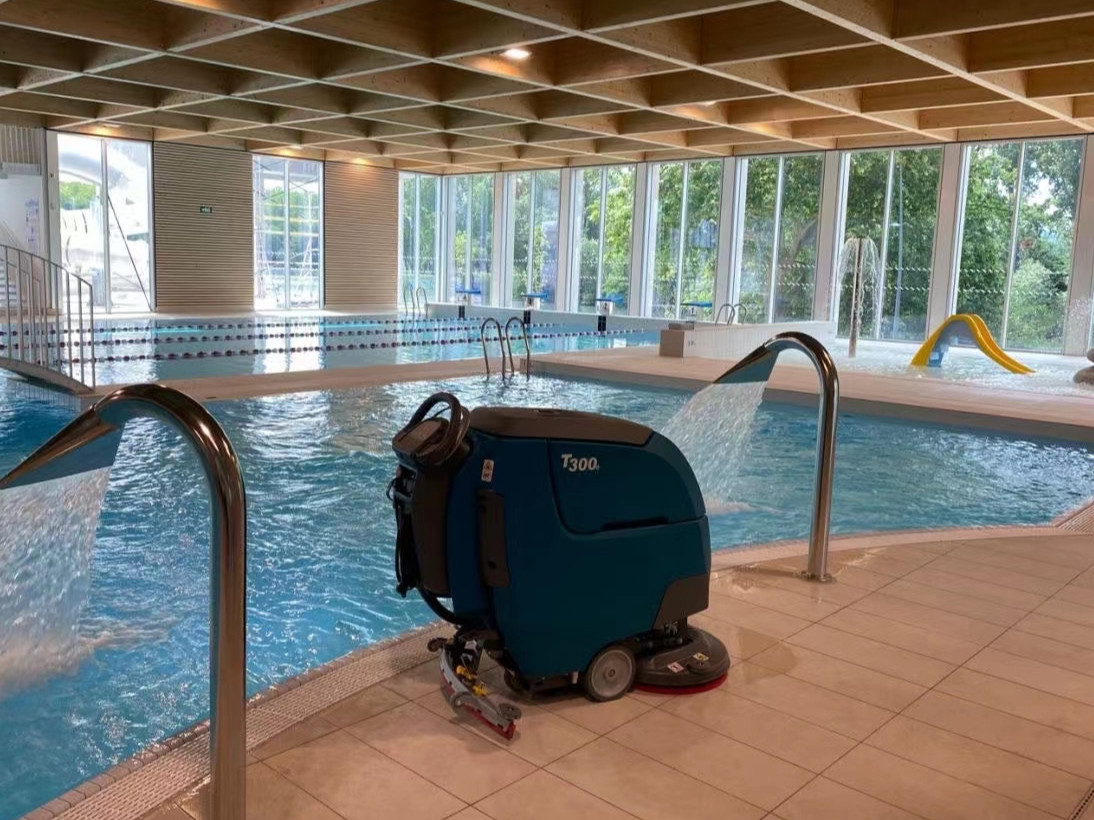 工業(yè)洗地機(jī)和商業(yè)洗地機(jī)選擇上有什么不同呢？