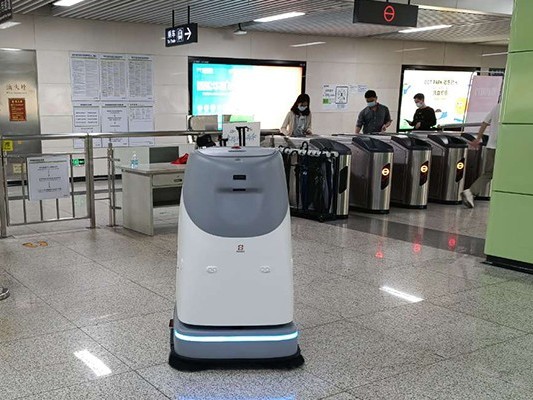 坦力工業(yè)智能清掃機器人：如何節(jié)省人工成本？