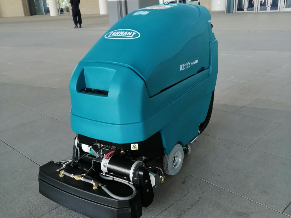 地鐵站還在用傳統(tǒng)人工清潔？那就OUT了！